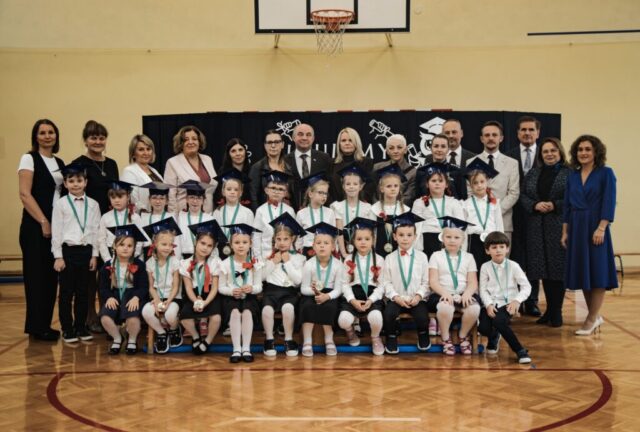 568563531_1239807191521667_3747162512261510539_n